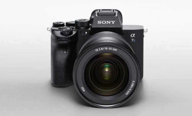 اطلاق كاميرا Sony A7S III بتصوير 4K بسرعة 120 اطار وتسجيل فيديو RAW